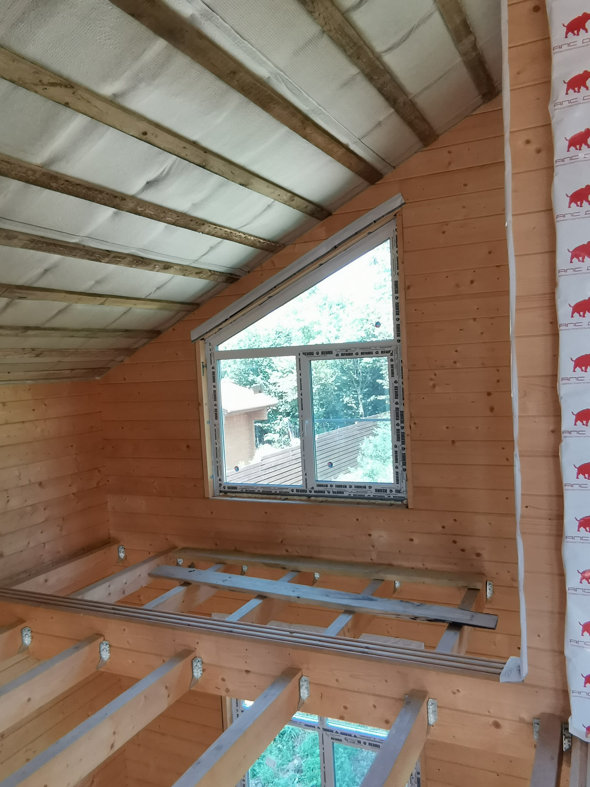 Установка пластиковых окон в коттедже