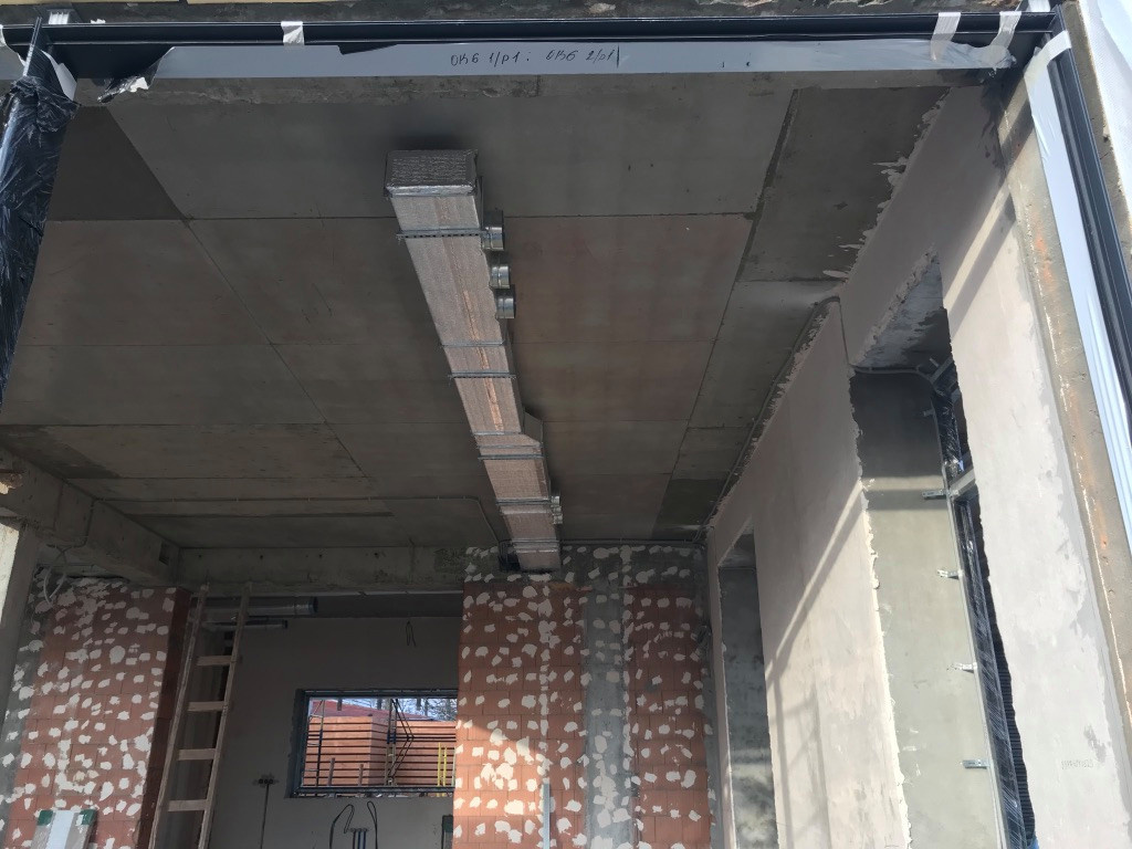 Загородный дом с бассейном