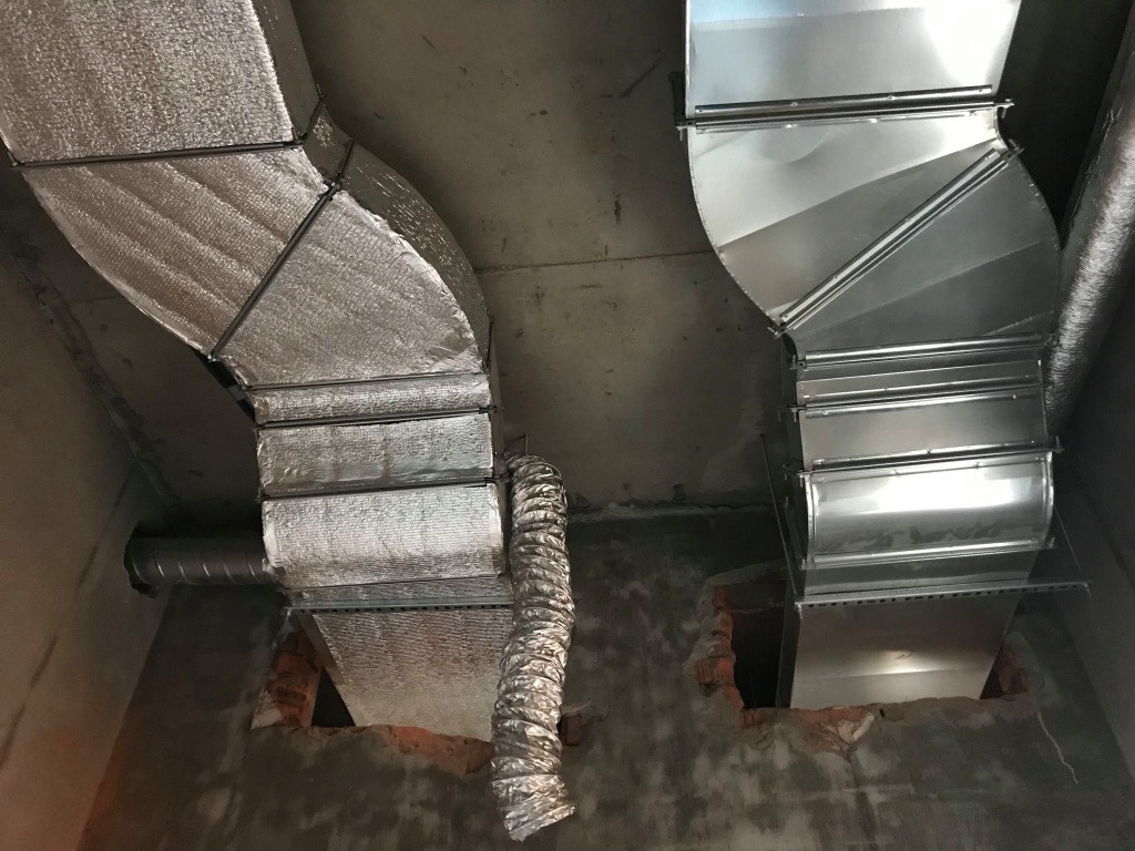 Загородный дом с бассейном