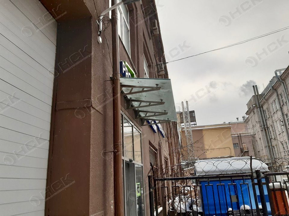 Стеклянные козырьки