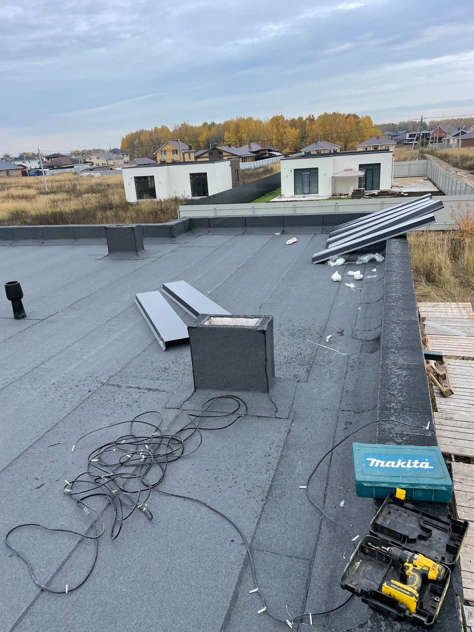 Плоская кровля для частного дома (Зимняя горка)