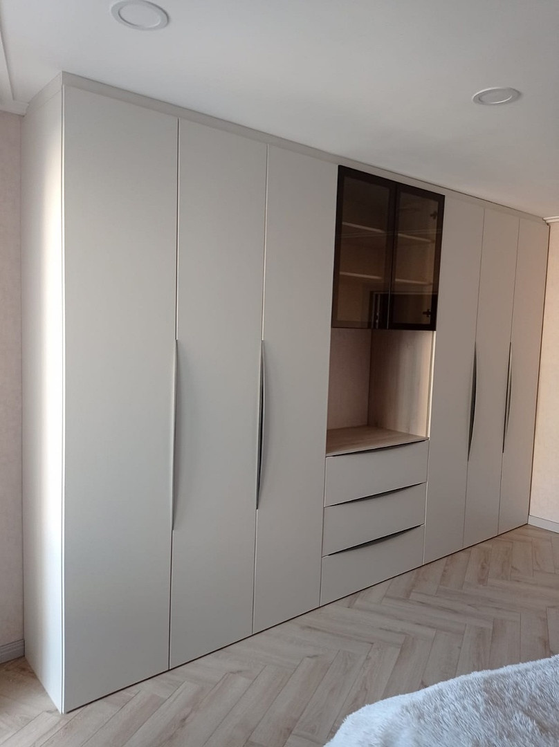 Проекты нашей студии (мебель на заказ)