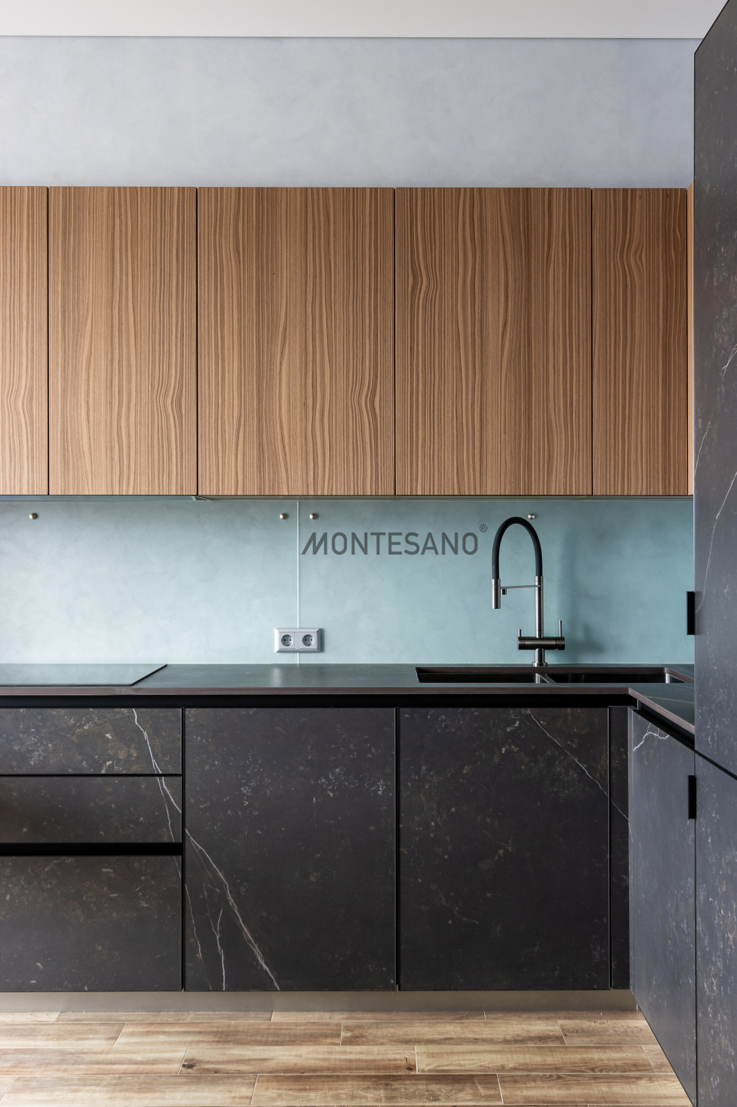 Кухня из керамики  - керамические фасады Dekton