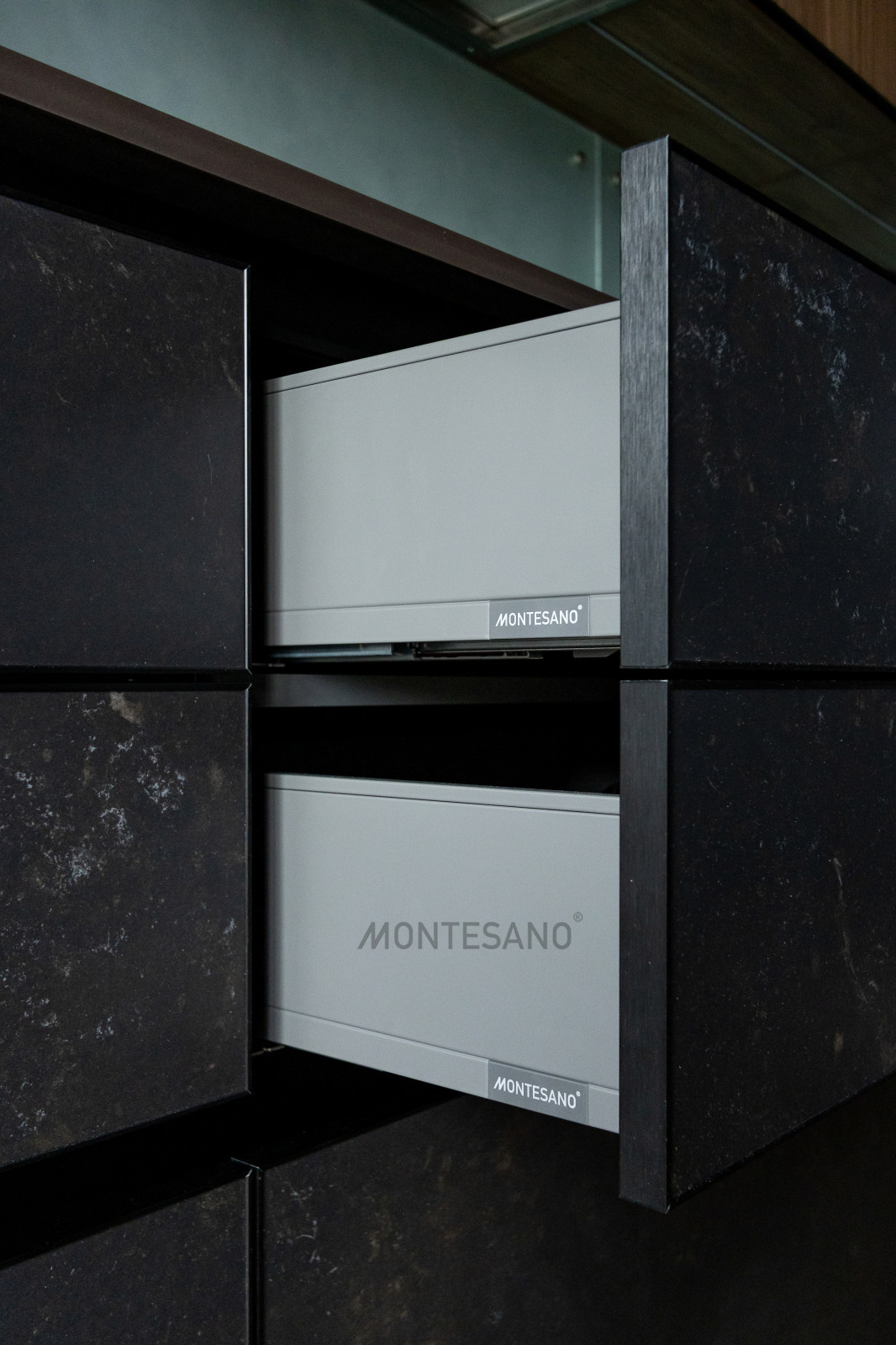 Обложка проекта: Кухня из керамики  - керамические фасады Dekton