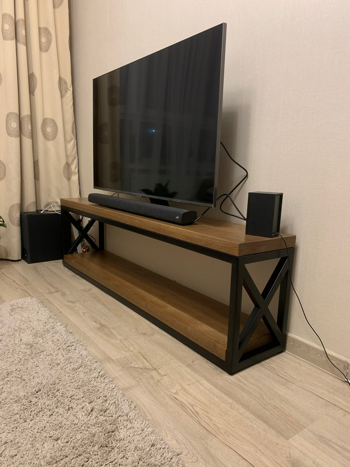 тумба под ТВ