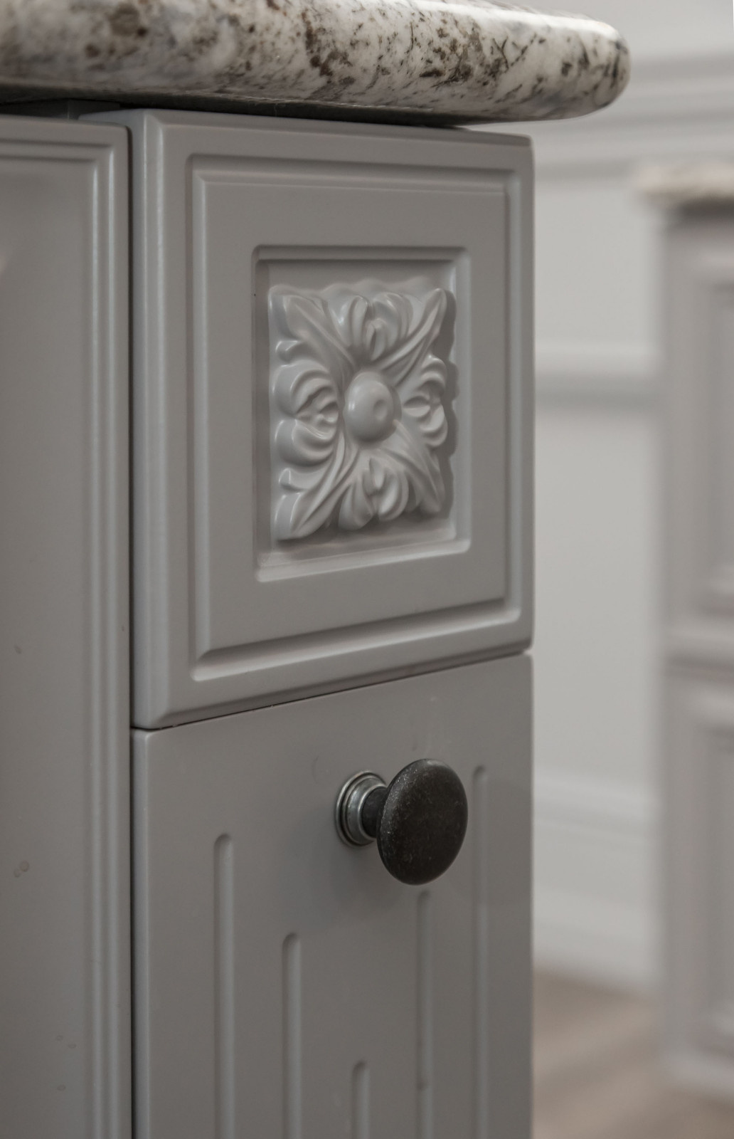 Классическая кухня для старого фонда Санкт-Петербурга