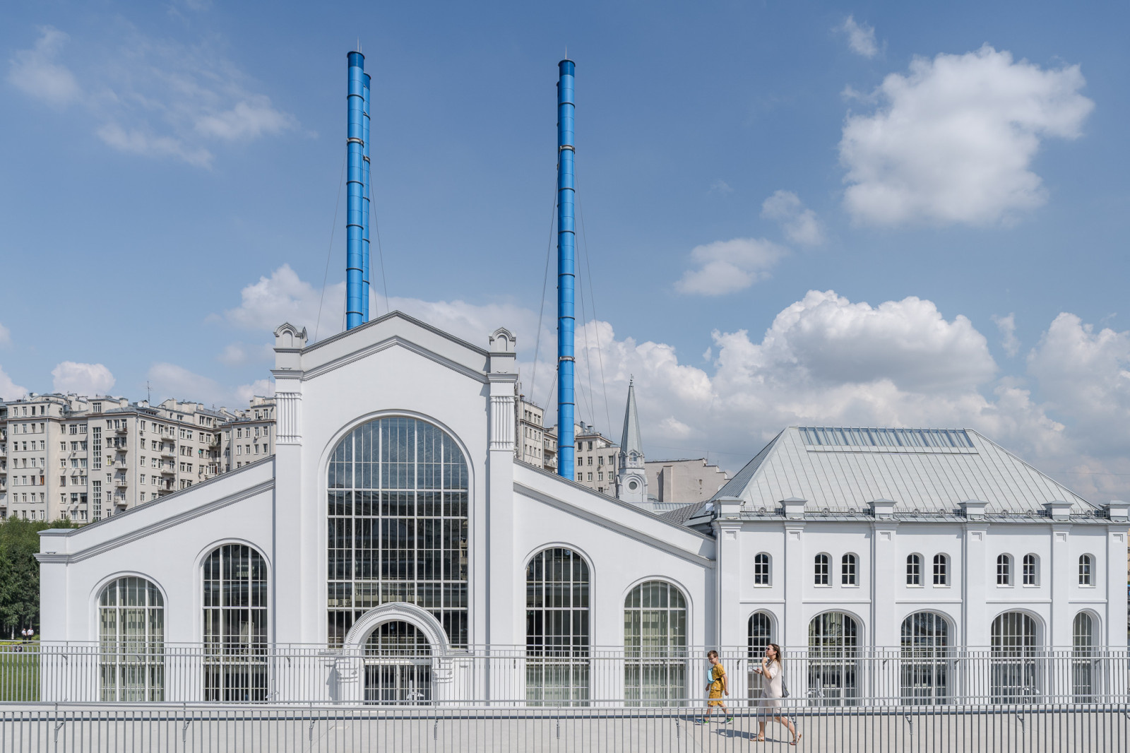 GES-2 , House of Culture