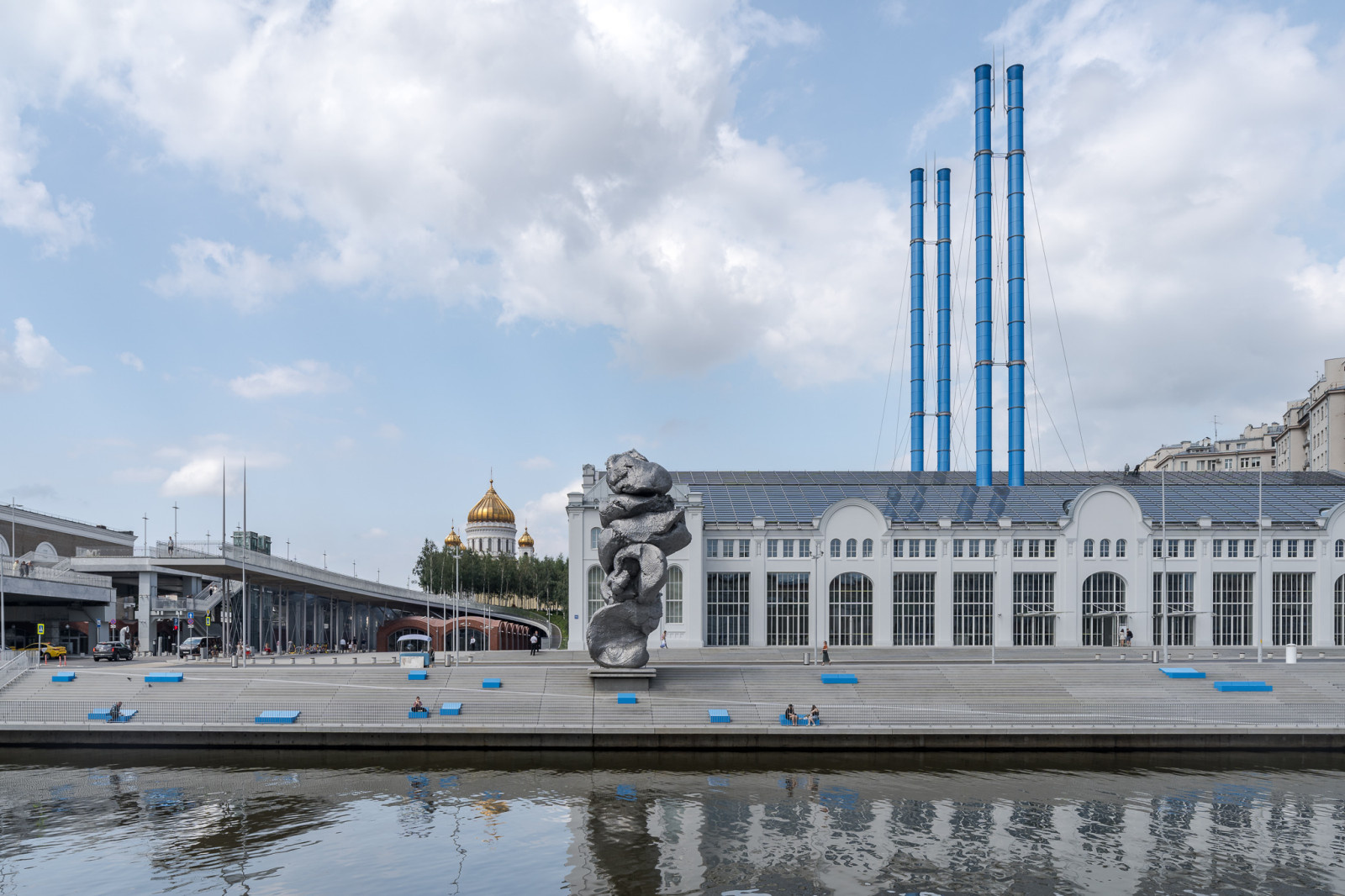 GES-2 , House of Culture