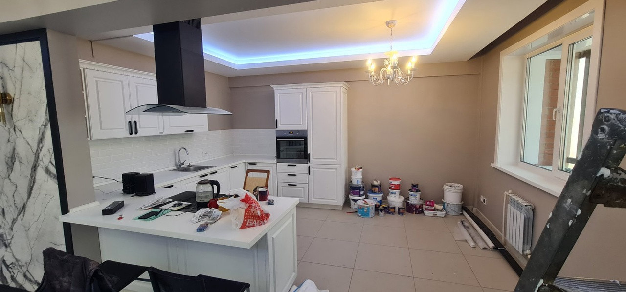 Квартира в контрастных цветах