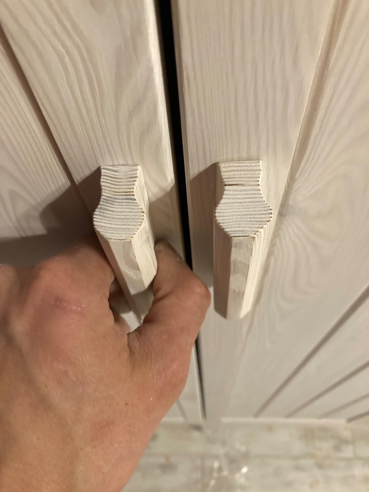 Шкаф под крышу.