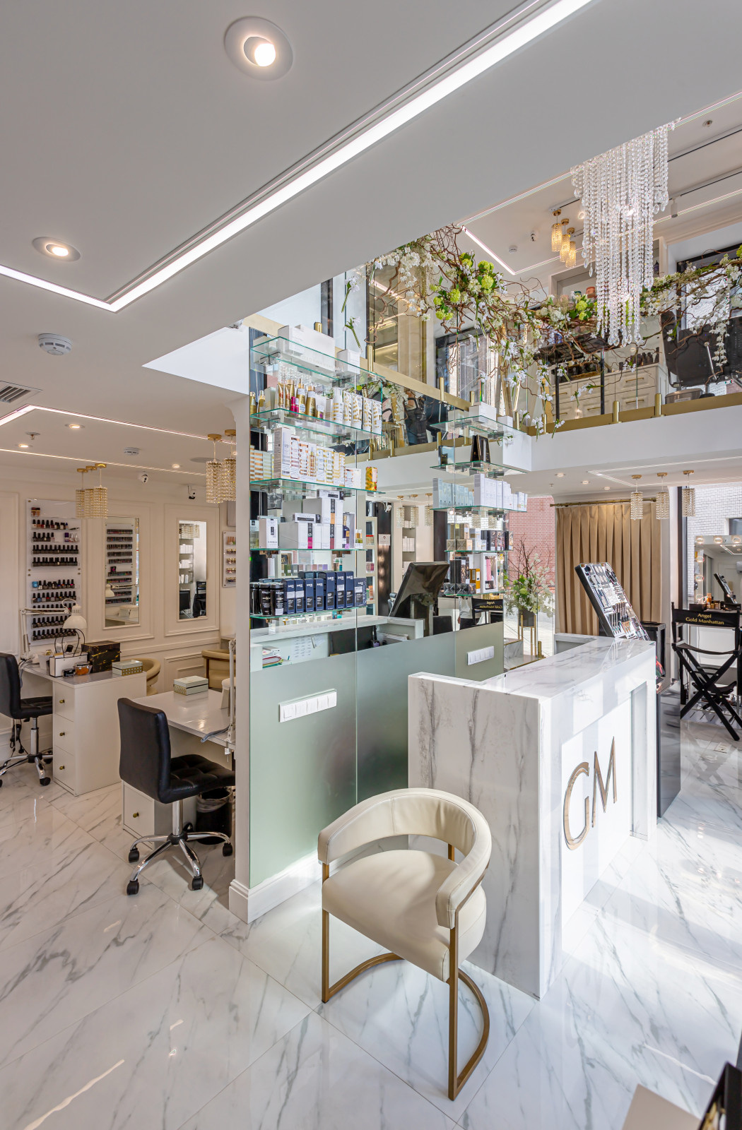 Салон красоты Gold Manhattan