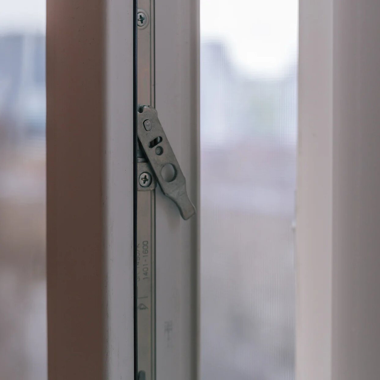 Остекление Балконов и лоджий с отделкой