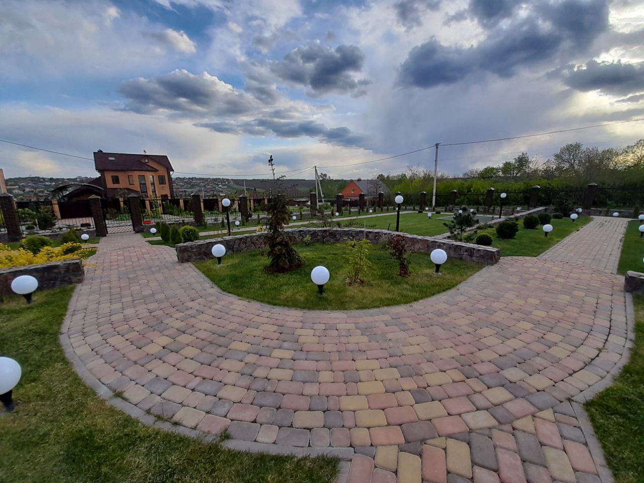 Томаровская 79