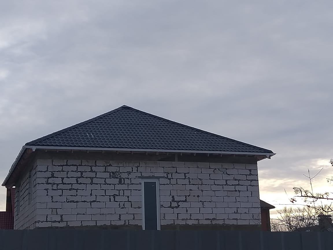 Двухэтажный коттедж из газобетонного блока