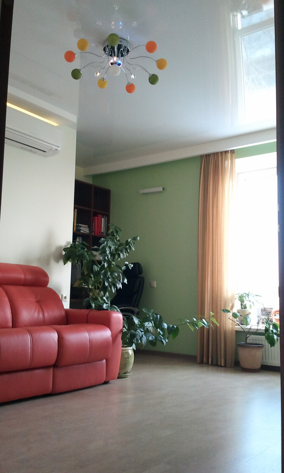 Яркая квартира