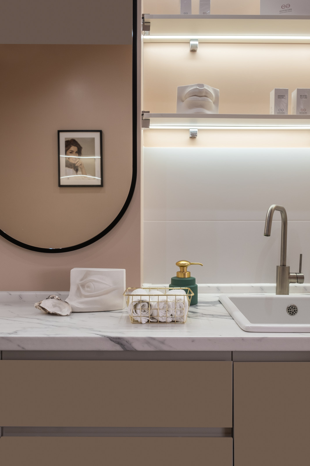 Стилизация интерьера салона косметологии от Анна Дементьевой-Ясинской