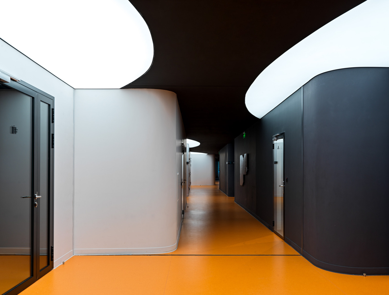 Интерьеры нового здания технопарк Калибр