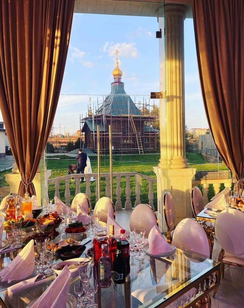 Остекление ресторана