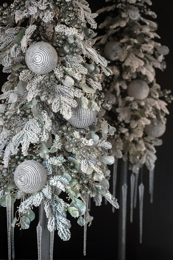 Новогоднее декорирование интерьера