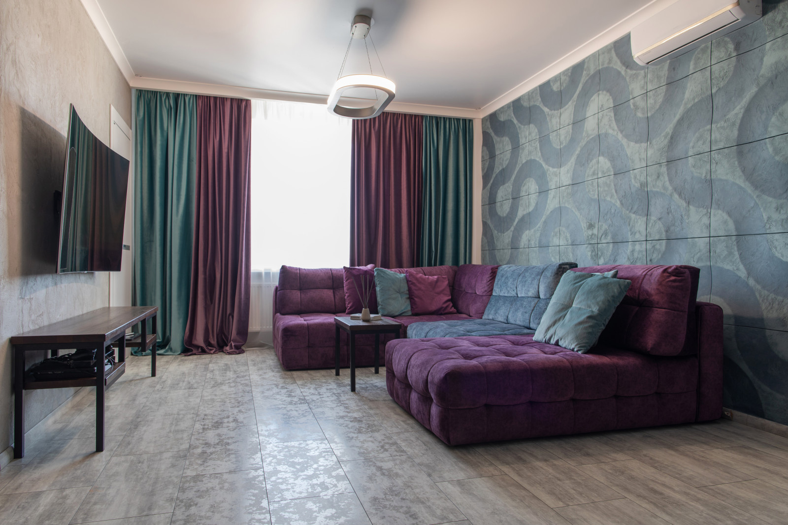 Розовое с зелёным и другие