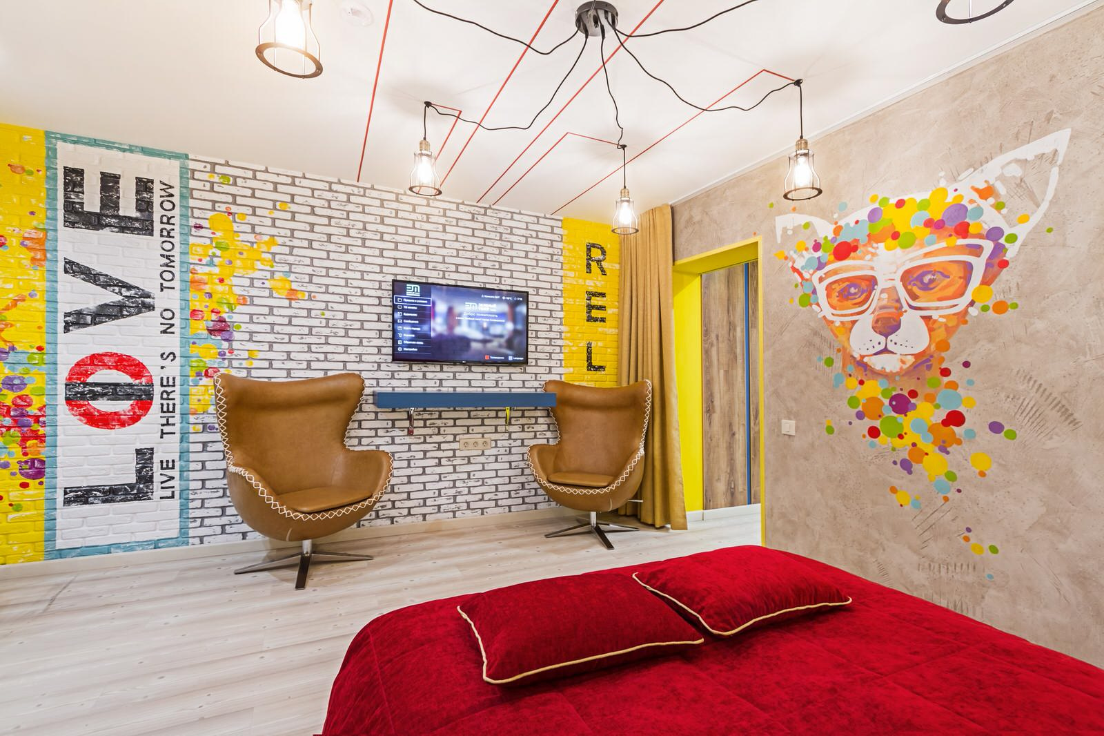 Green theatre boutique hotel