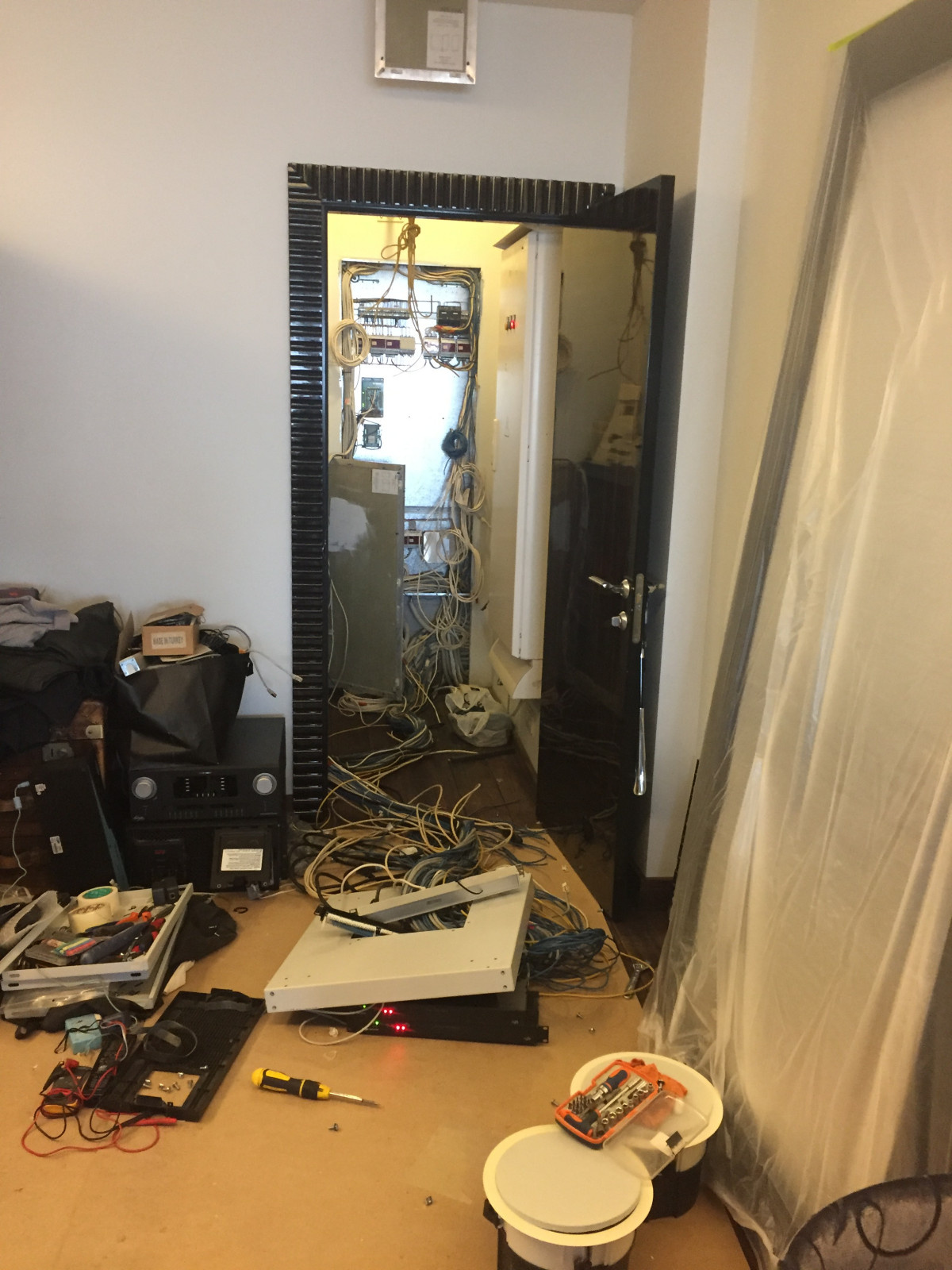 Умный дом / демонтаж мультимедиа