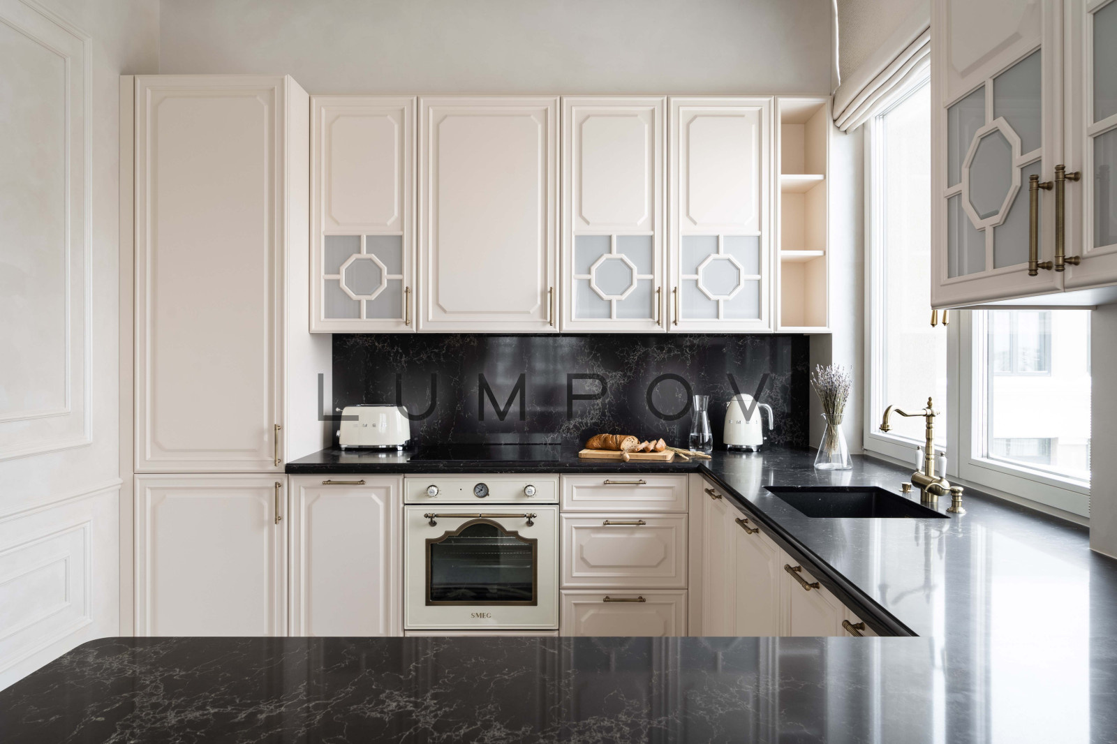 Дом у Невского