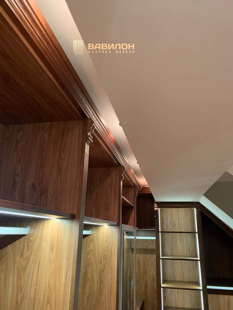 Гардеробная на мансарде