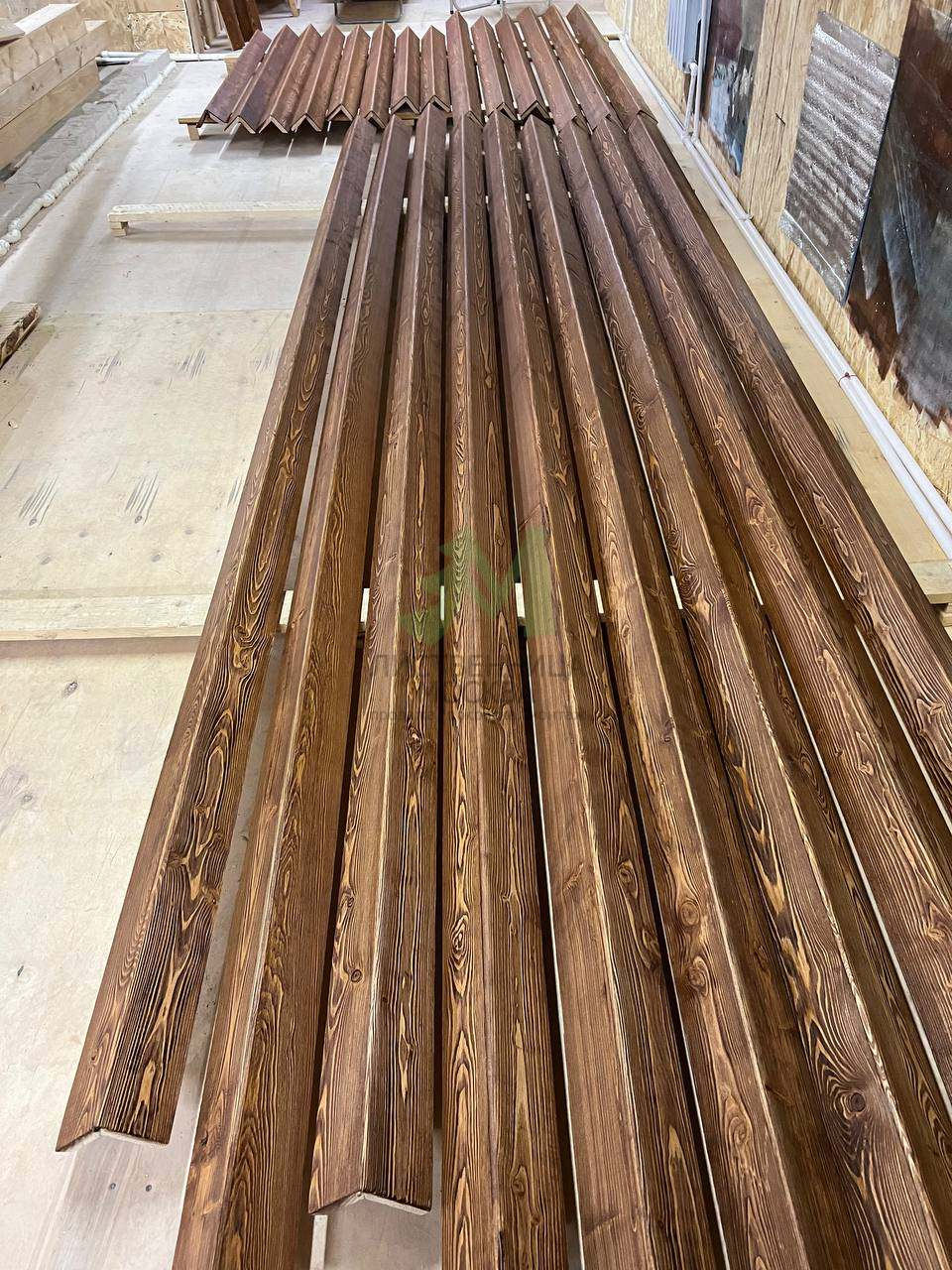 Изготовление фальшбалок (декоративных балок) из лиственницы, сосны