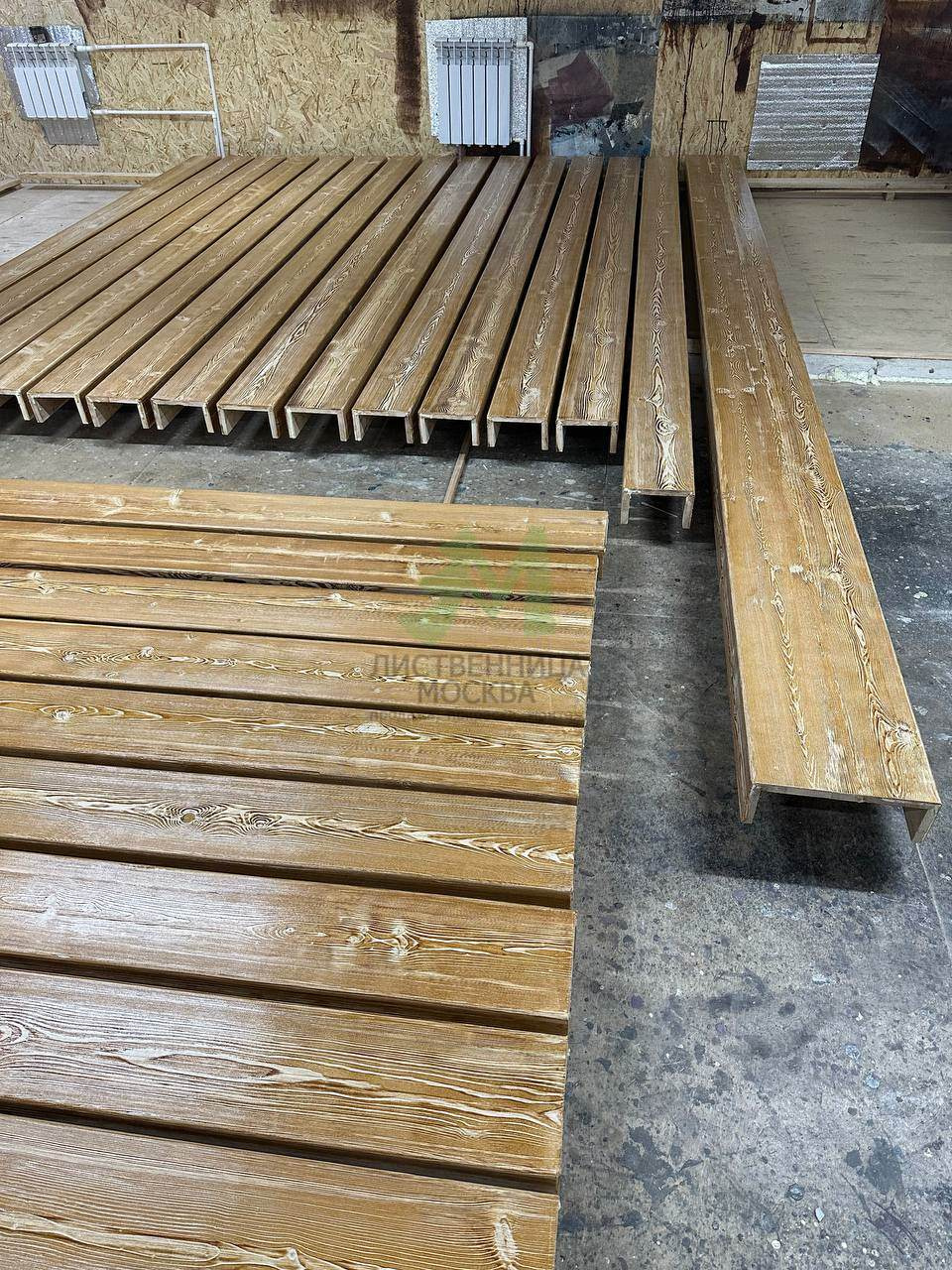 Изготовление фальшбалок (декоративных балок) из лиственницы, сосны