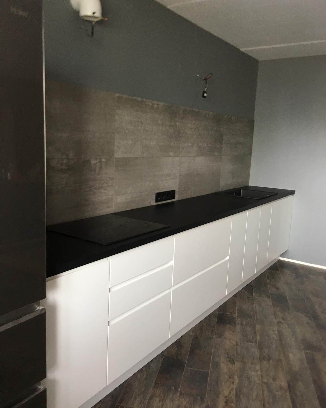 "Логово холостяка"