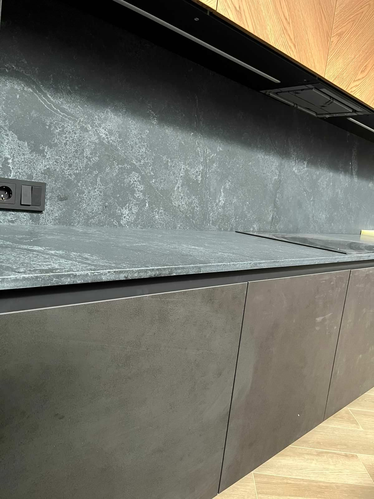 Изделия из кварцевого агломерата