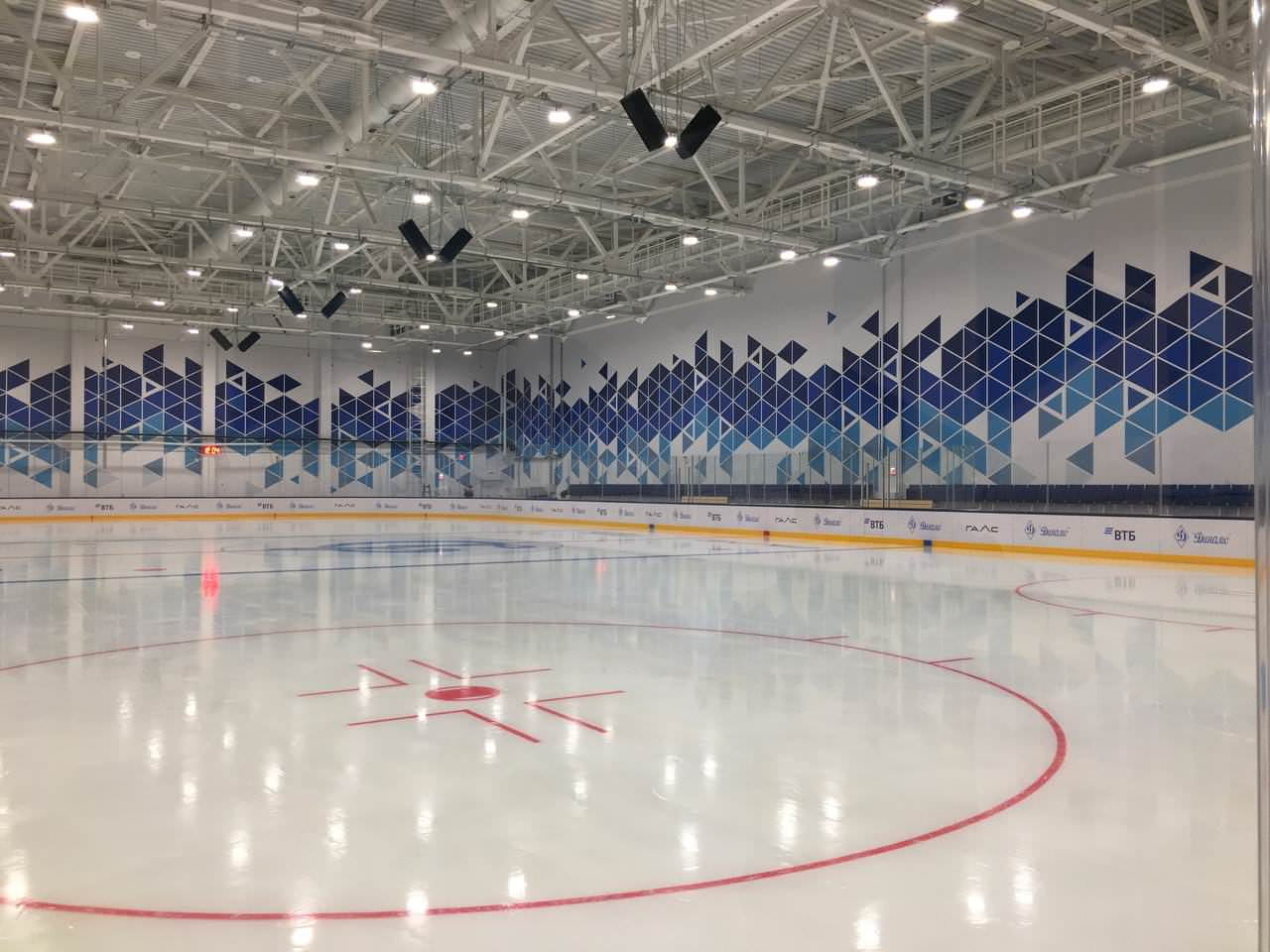 Спортзалы общества "Динамо"