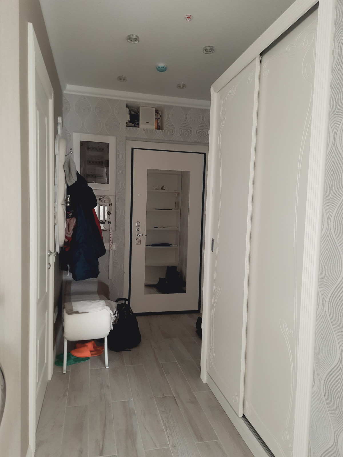 акцент на изумрудный