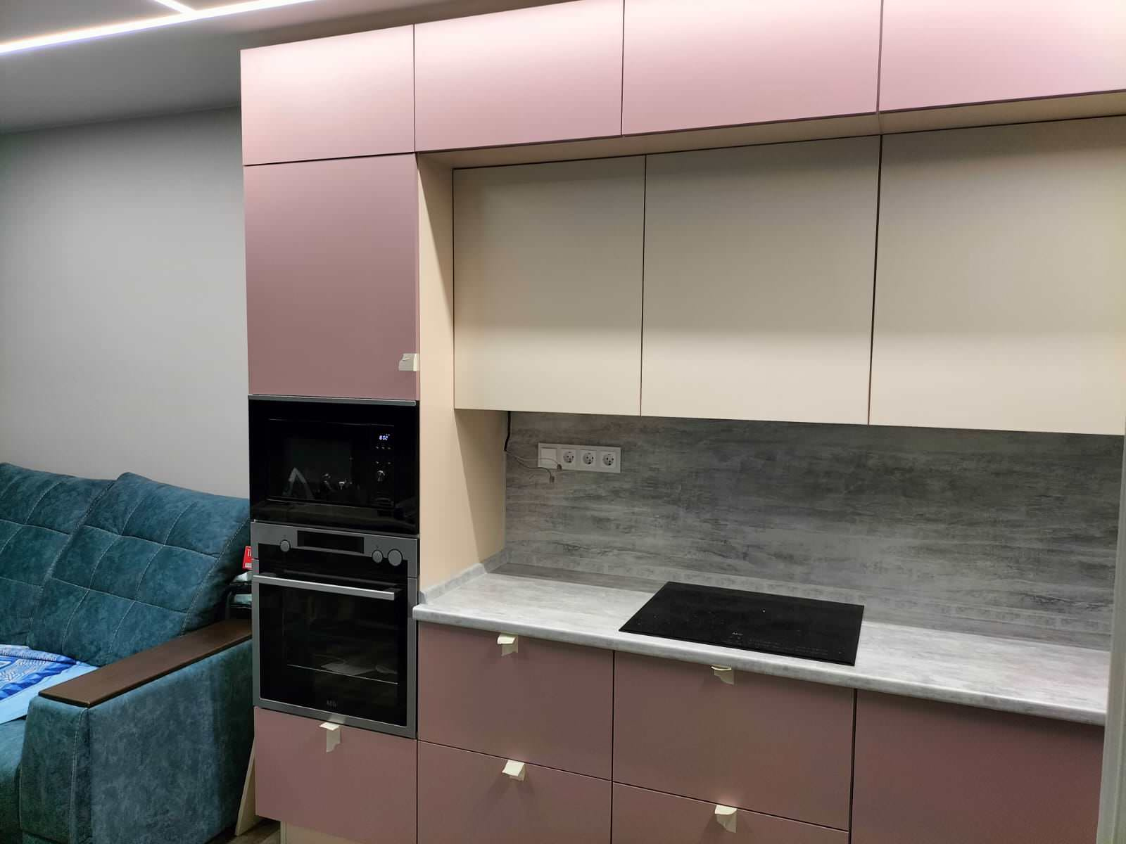 Проекты нашей студии (мебель на заказ)