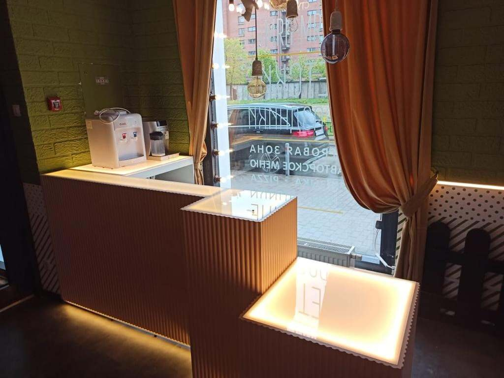 Обложка проекта: Ресепшн