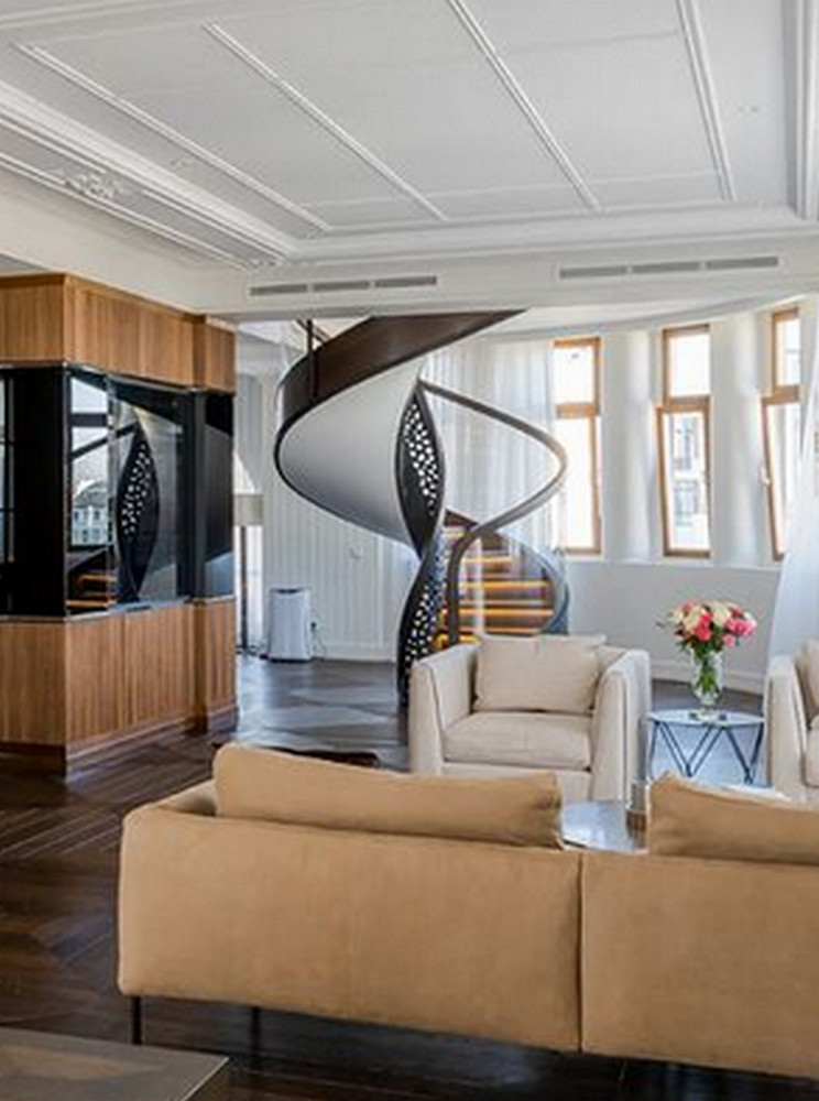 Спиральная Лестница Крестовский de luxe