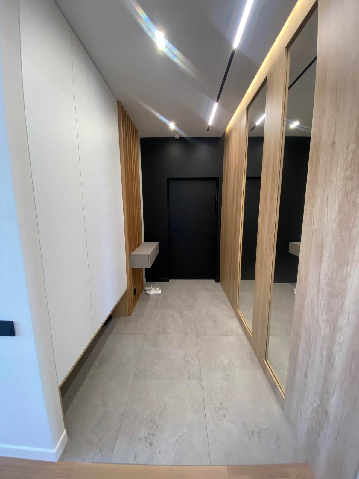 Реализация дизайн-проекта для квартиры 63 м2.