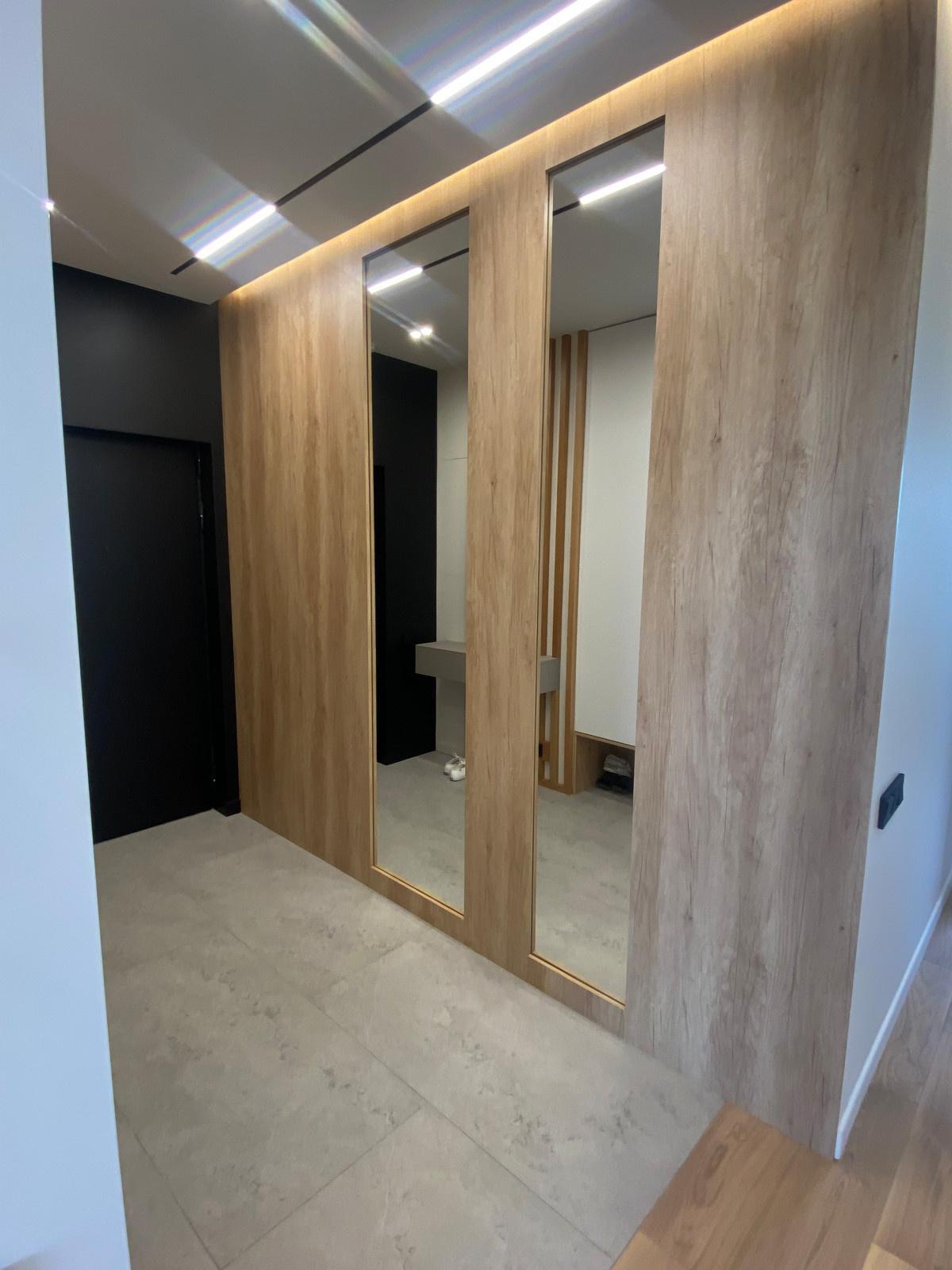 Реализация дизайн-проекта для квартиры 63 м2.