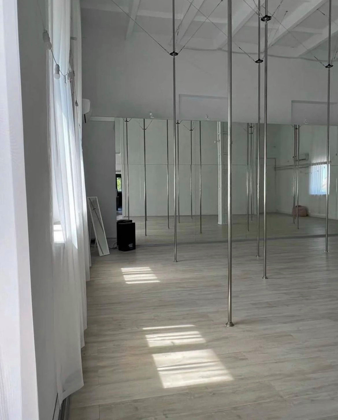 Студия танца Poledance