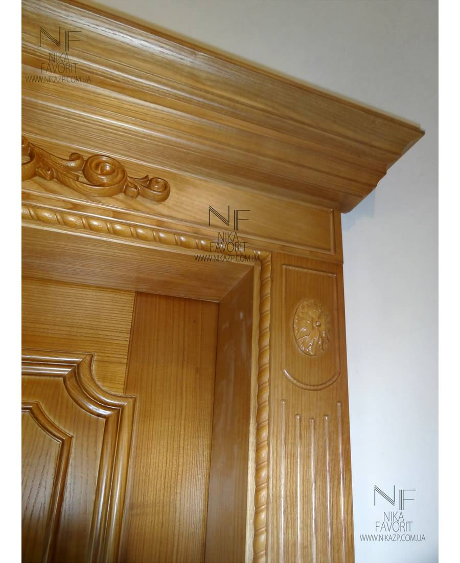 WOODEN ELITE DOORS WITH DECORS