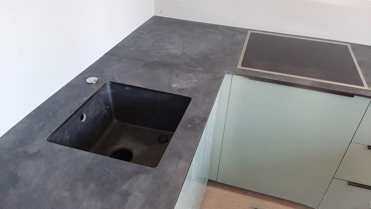 Столешница из HPL пластика на кухню