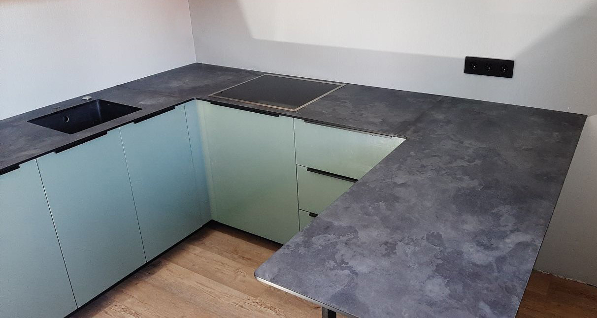 Обложка проекта: Столешница из HPL пластика на кухню