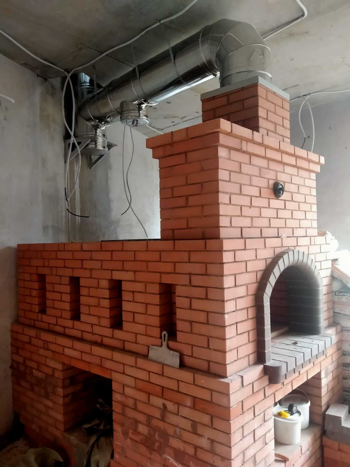 Монтаж дымоходов из нержавеющей стали