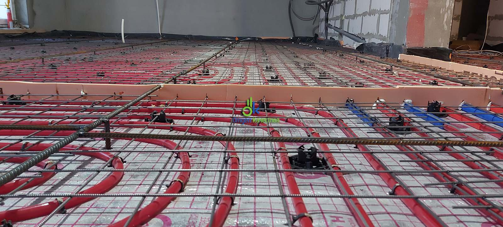 Монтаж водяного теплого пола как основного отопления