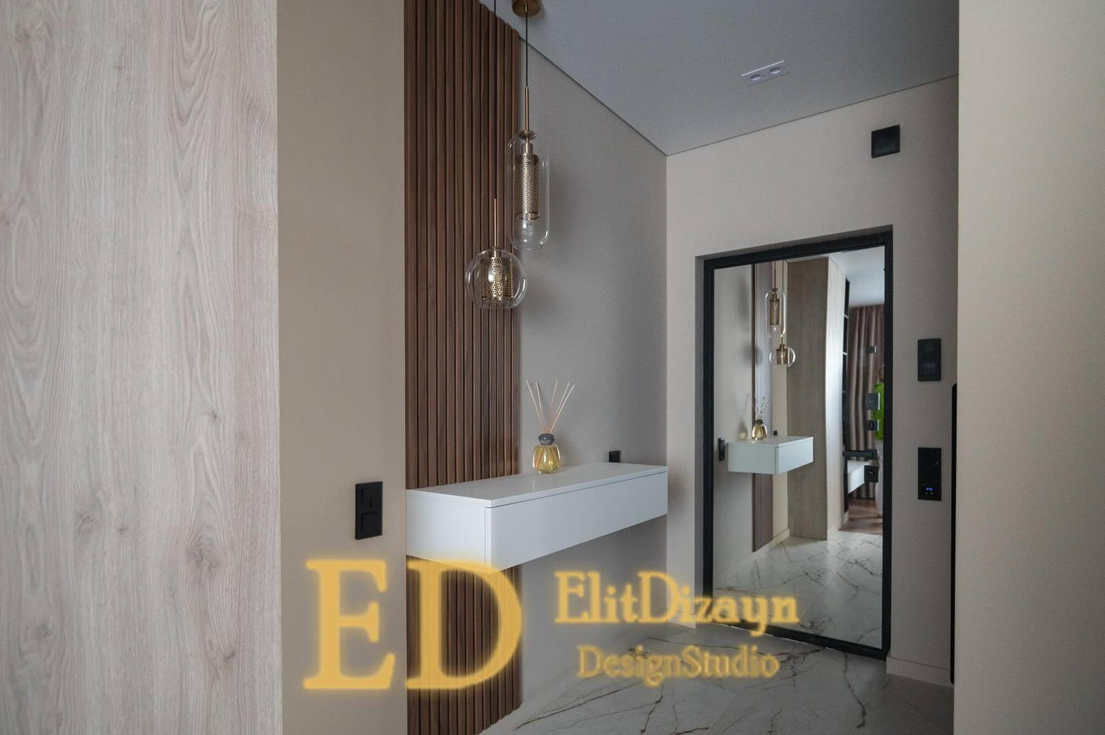 Современная квартира (прихожая)