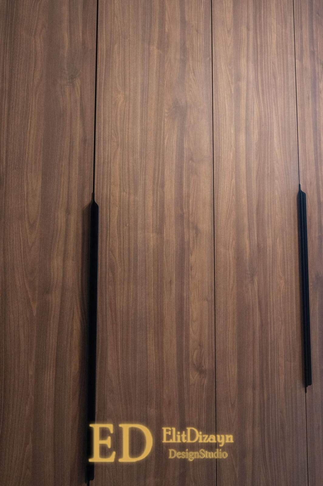 Современная квартира (прихожая)