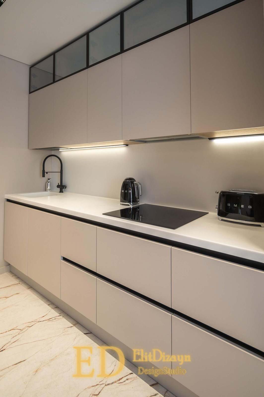 Современная квартира (кухня)