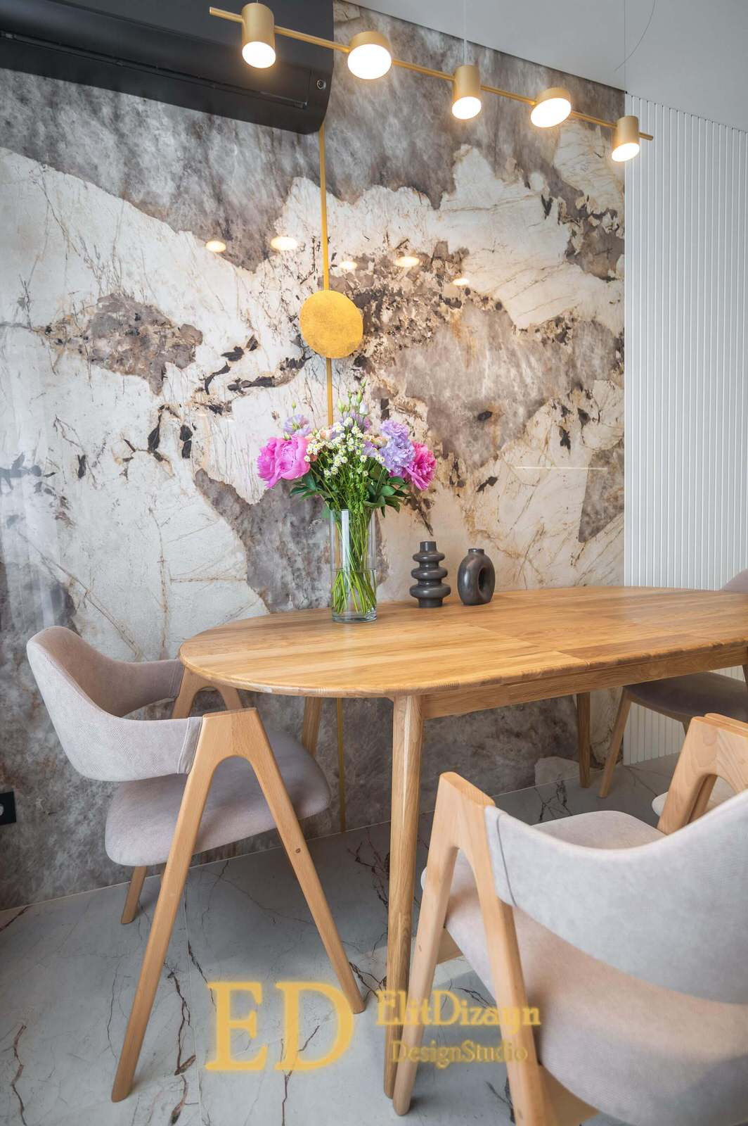 Обложка проекта: Современная квартира (кухня)