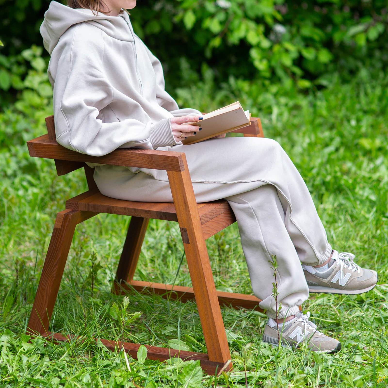 Деревянная садовая мебель из массива термоясеня